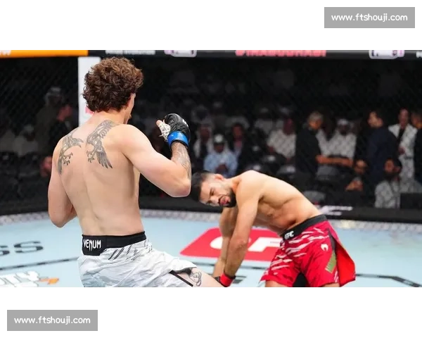 最新UFC赛事精彩回顾：顶级拳手激烈对决，震撼全场精彩瞬间